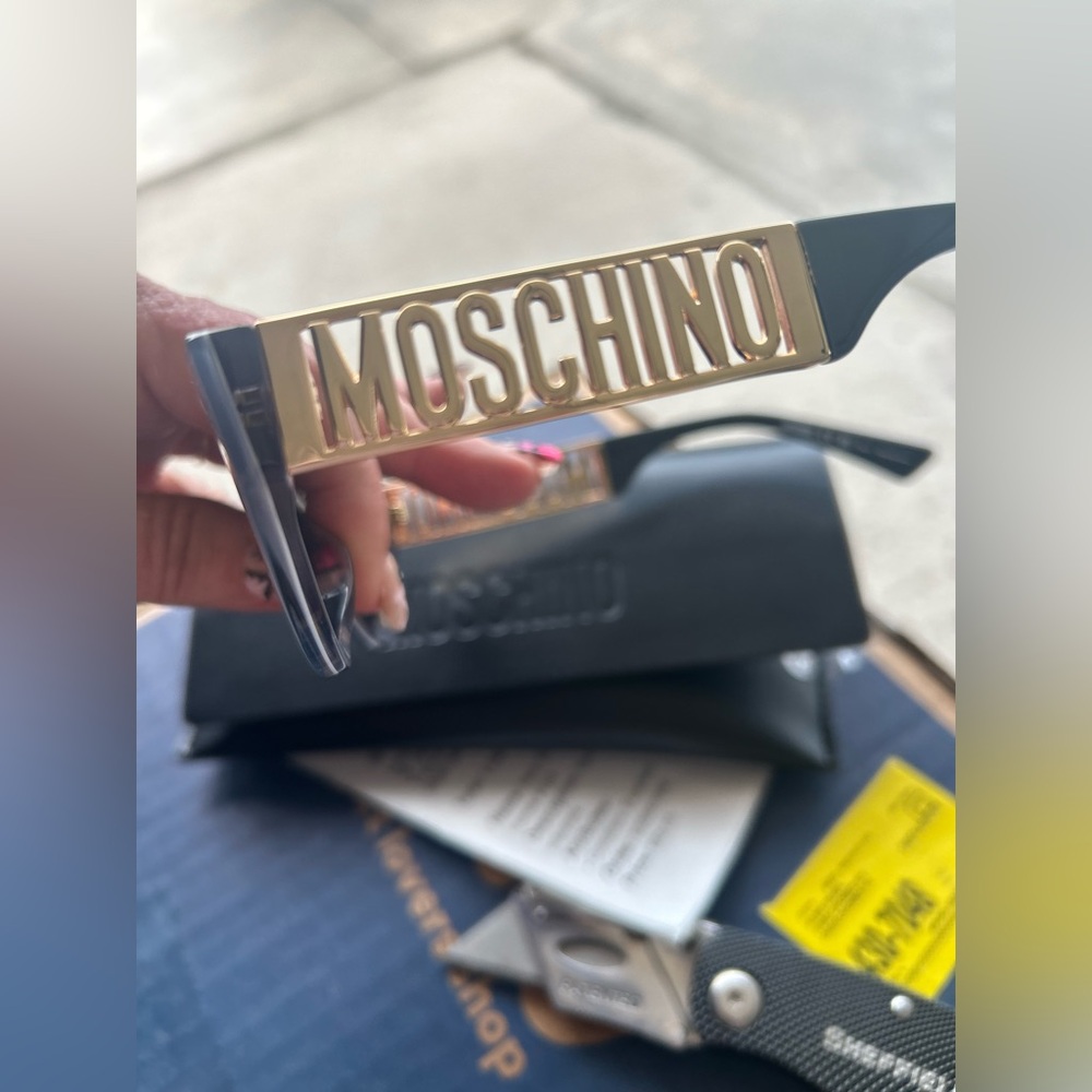 Moschino white/Black Sunglasses with Gold Detail